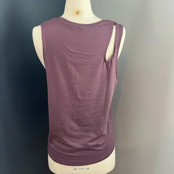 Balance Collection Women’s Mauve Cutout Athletic Tank Top Medium - Picture 7 of 7